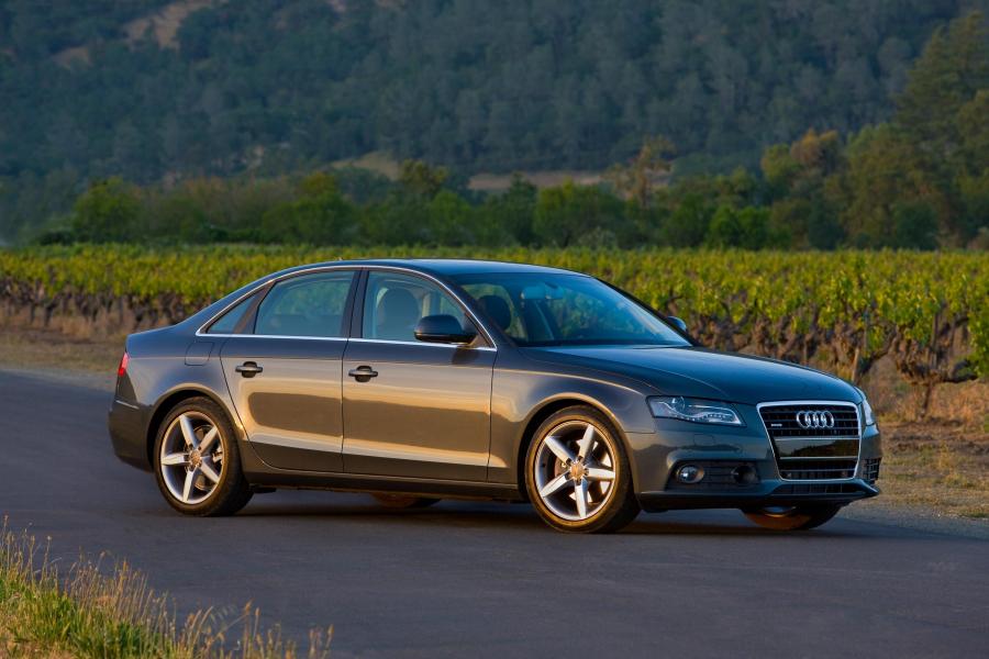  Audi A4 3.2 FSI Quattro Sedan (B8, 8K) 2007 года  (NA) (фото 1 из 32)